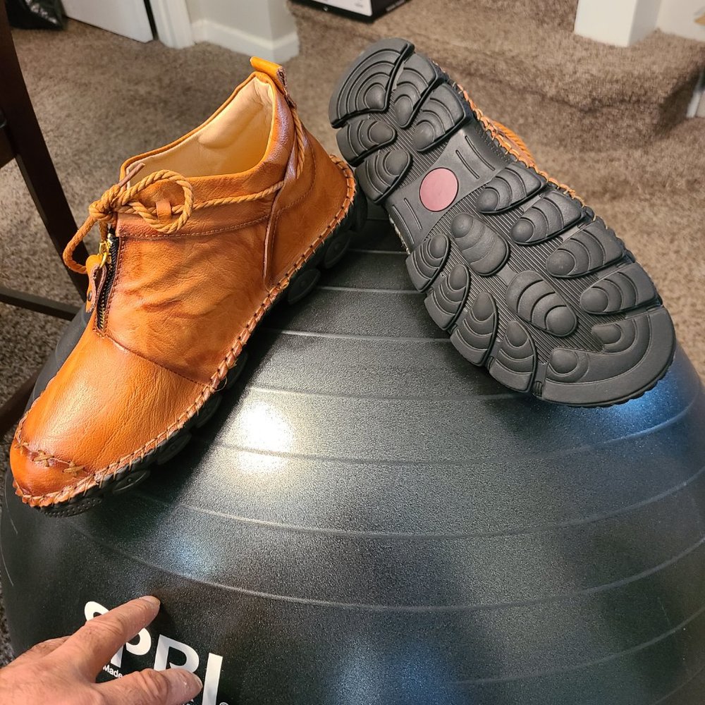 BRAND NEW MENS LEATHER MENS MOCCASINS SIZE 13! - Picture 3 of 5